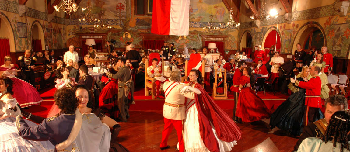 Ballo in costume d'epoca - Carnevale Asburgico Madonna di Campiglio