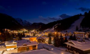 Madonna di Campiglio by night. Numerosi bar club pub ti aspettano per il divertimento dopo lo sci.